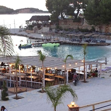 אפרטהוטל קסאמיל Melina'S Seaside Retreat מראה חיצוני תמונה