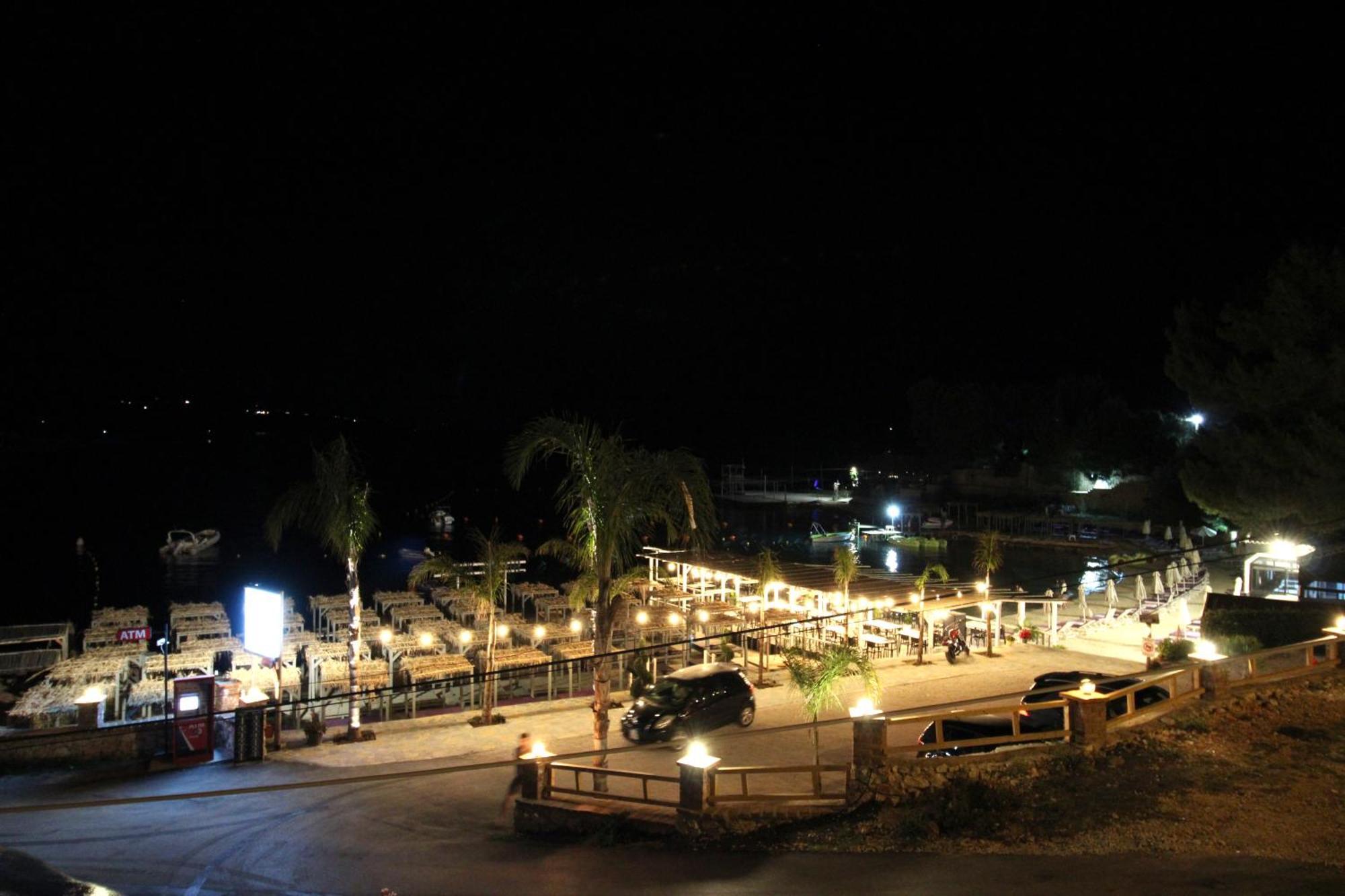 אפרטהוטל קסאמיל Melina'S Seaside Retreat מראה חיצוני תמונה