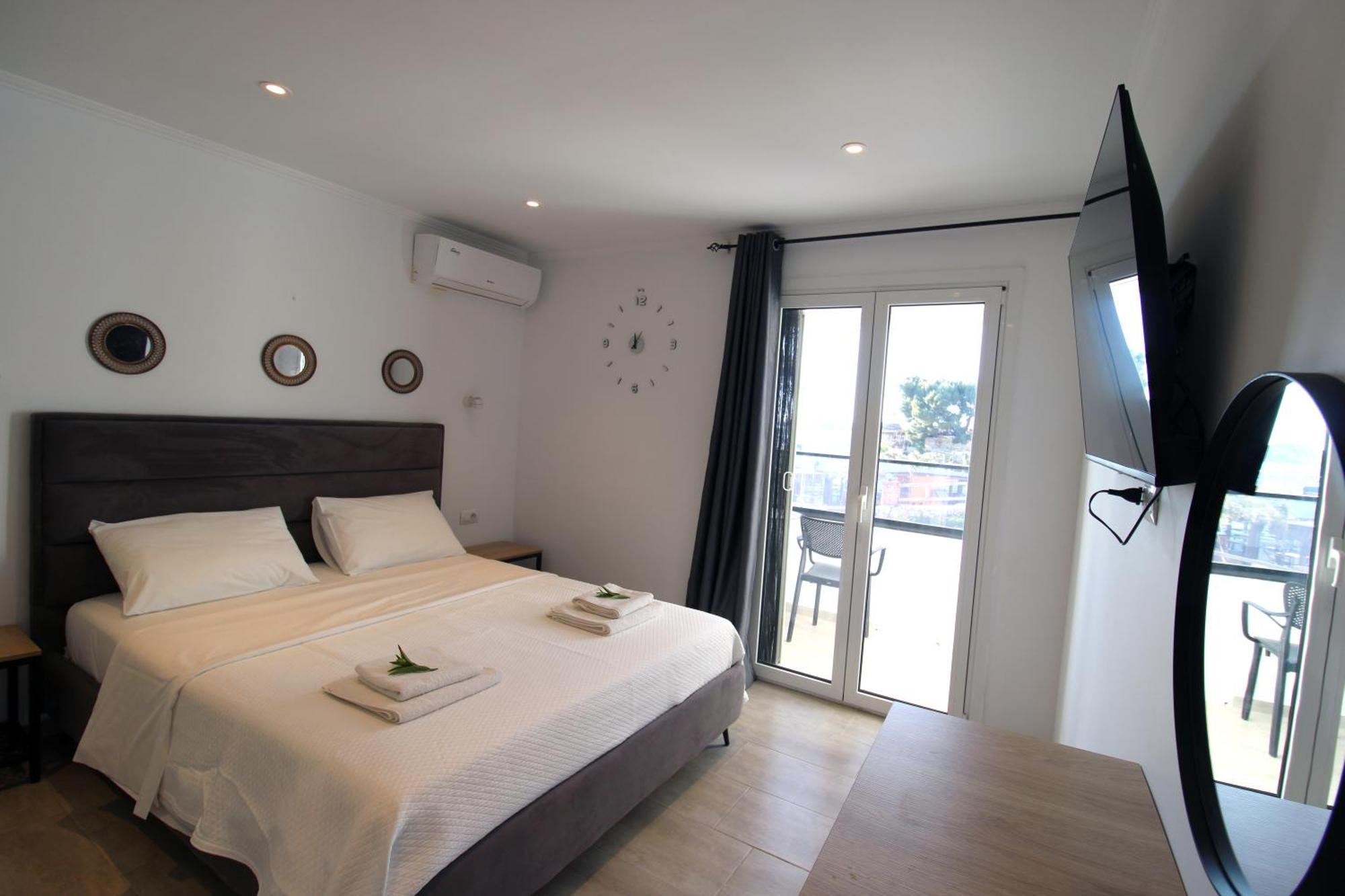 אפרטהוטל קסאמיל Melina'S Seaside Retreat מראה חיצוני תמונה